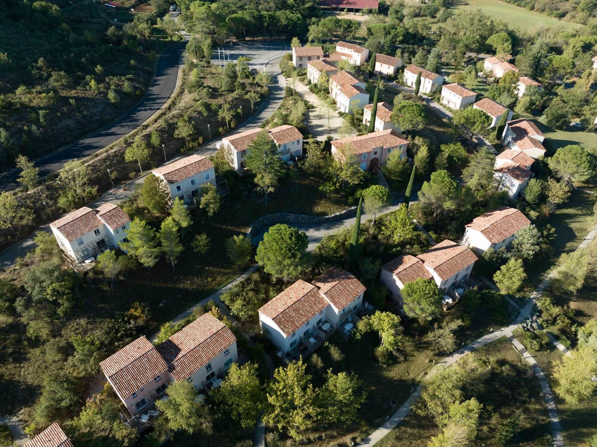 Village Pierre & Vacances Le Rouret Grospierres Exterior photo